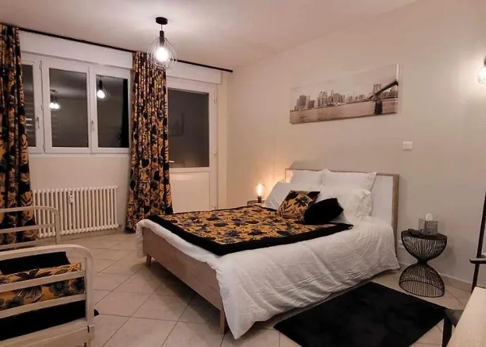 Amiens Studio Cocooning Et Tranquille Dans Un Jardinet A L\'Arriere D\'Une Copropriete 2Mm De La Gare