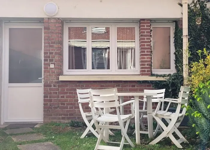 Amiens Studio Cocooning Et Tranquille Dans Un Jardinet A L\'Arriere D\'Une Copropriete 2Mm De La Gare